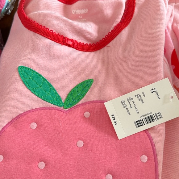 New gymboree Pj’s - Picture 3 of 3